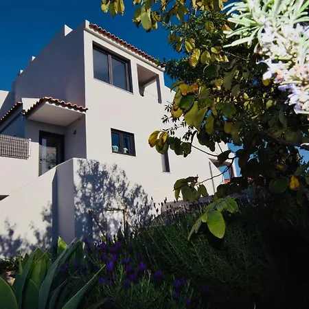 Casa Do Cerro * קארבואירו